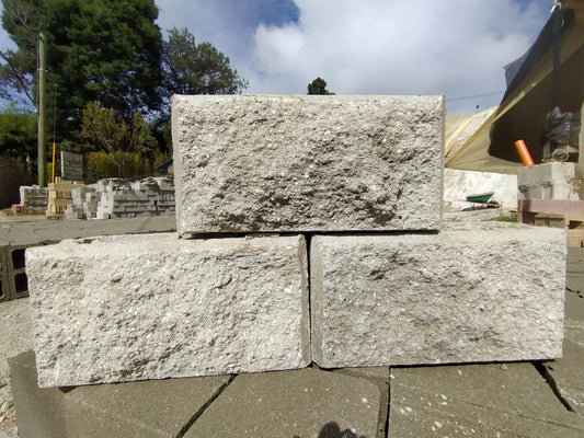 Bloque Split de Concreto 14x19x39 Acabado Rústico