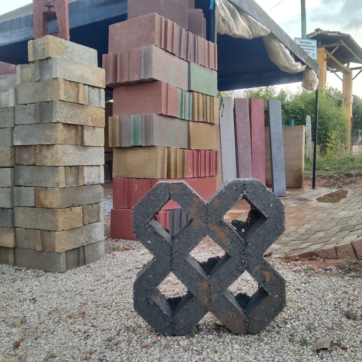 Gramoquin de Concreto Tráfico Vehicular Pesado 40x40x8cm