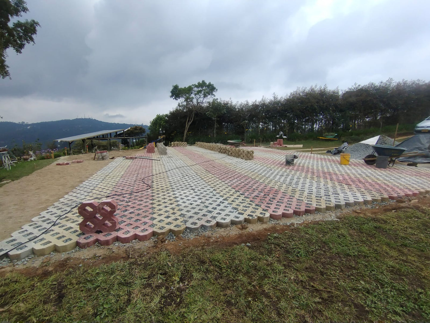 Gramoquin de Concreto Tráfico Vehicular Pesado 40x40x8cm