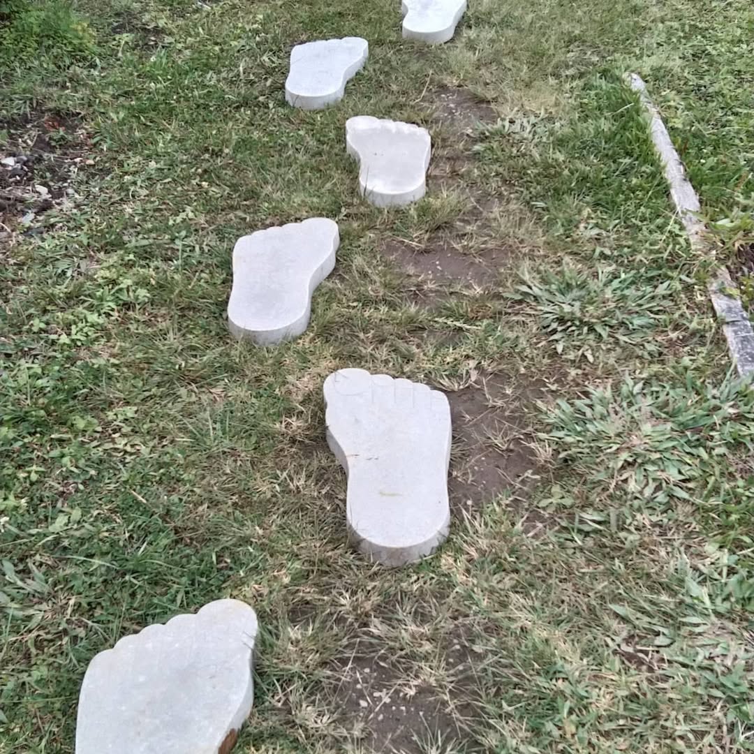 Piezas en Concreto | Tortugas | Huellas | Pasos | Corazones | Figuras Geométricas