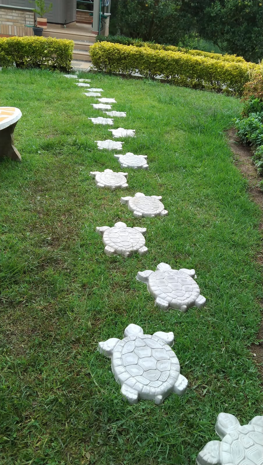 Piezas en Concreto | Tortugas | Huellas | Pasos | Corazones | Figuras Geométricas